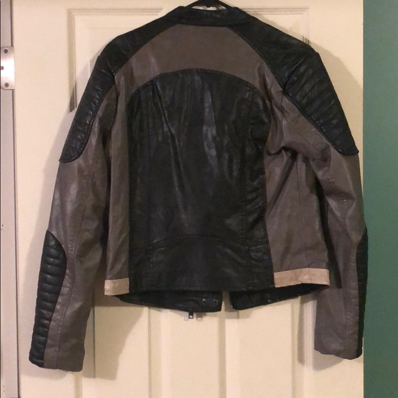 Jacket - Picture 2 of 2
